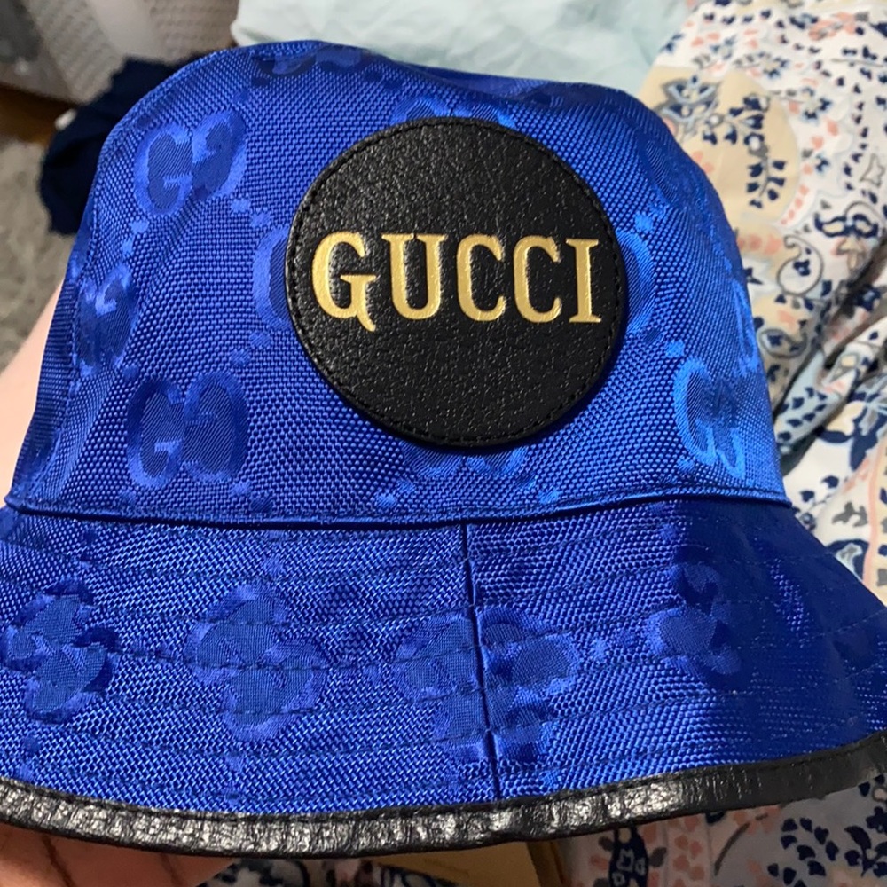 Gucci bucket hat